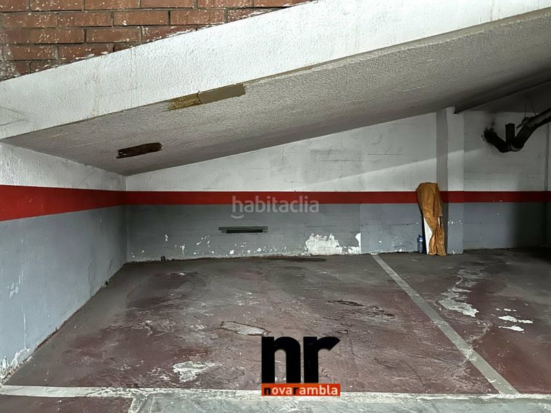 Foto e871df27-a973-4557-859b-9b989e9f601d. Aparcament cotxe a Ajuntament-Maragall Ripollet
