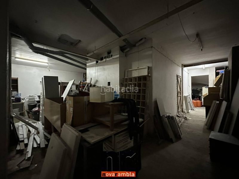 Foto d8c56ffe-b803-467e-a411-b343d98e0a82. Local comercial local en venta en centro en Centre Ripollet