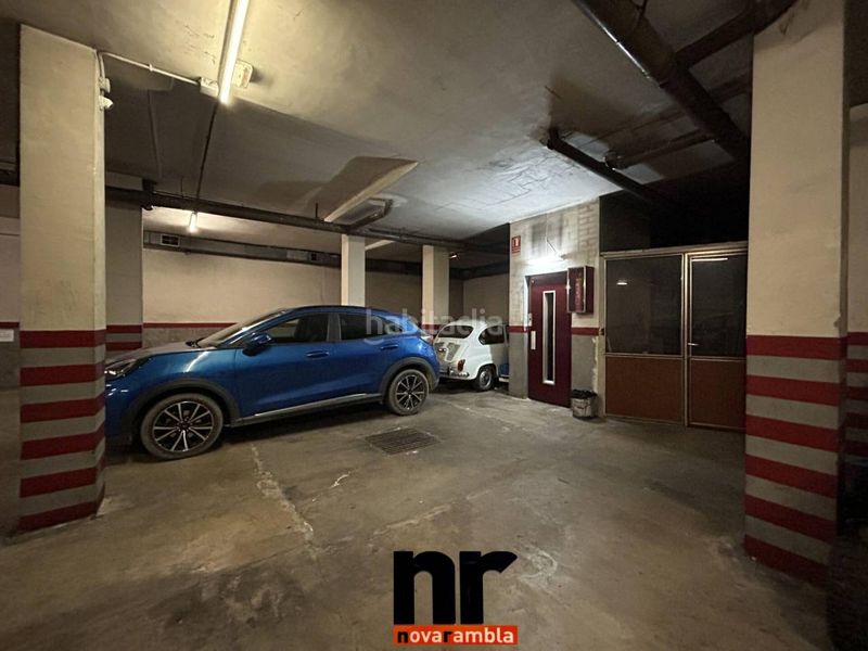 Foto 046f502d-9e10-4548-9b97-b3ab28042893. Local comercial a Casc Antic Ripollet