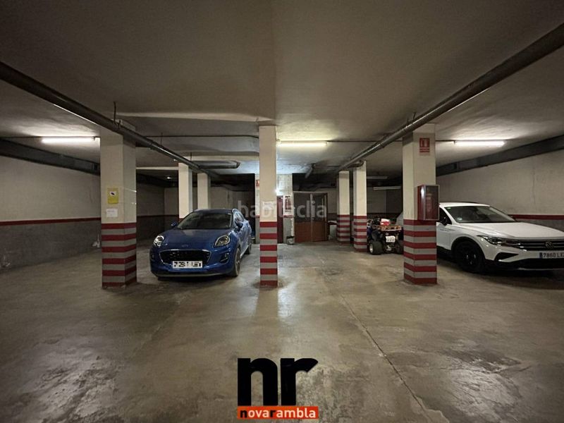 Foto 14706ca0-3044-439d-ae77-ad106b0aafb2. Local comercial a Casc Antic Ripollet