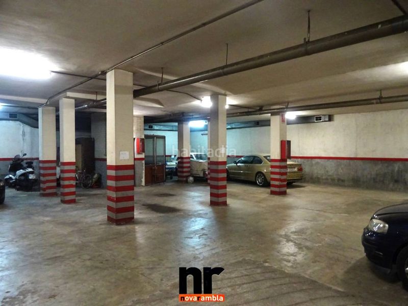 Foto 3635f909-0353-464b-a80a-551fcf17af84. Local comercial a Casc Antic Ripollet
