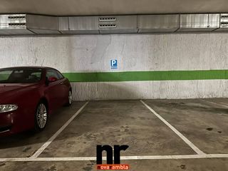 Rent Car parking  Calle can masachs. Parking en alquiler en zona ayuntamiento hotel ibis