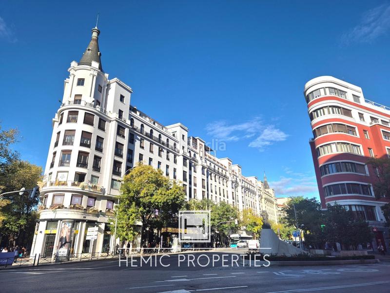 Foto c7e8780a-20e2-4f62-a51c-fc08f307e26a. Pis amb calefacció aparcament a Lista Madrid