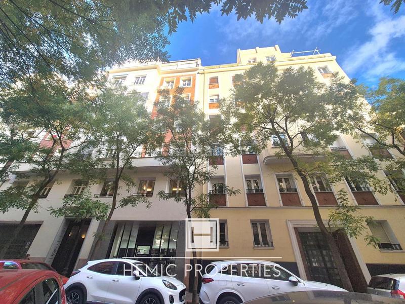 Foto f5e27129-61cf-4841-8790-79142aeefc0b. Pis amb calefacció aparcament a Lista Madrid