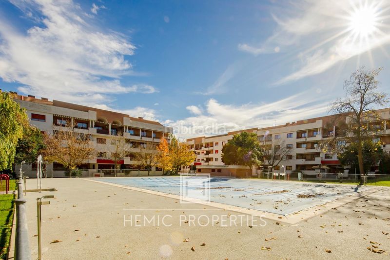 Foto fcb3cb42-605e-4240-8206-84bb84a68f2c. Pis amb calefacció aparcament piscina a Prado de Somosaguas Pozuelo de Alarcón
