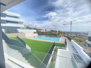 Apartament a Río Real. Espectacular piso en marbella de obra nueva para entrar a vivir