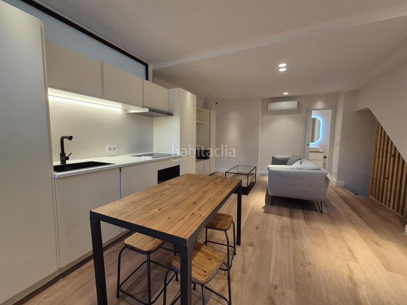 Foto b850bf9c-a6cd-4bed-9ac5-079c911586b2. Pis amb aparcament a Guindalera Madrid