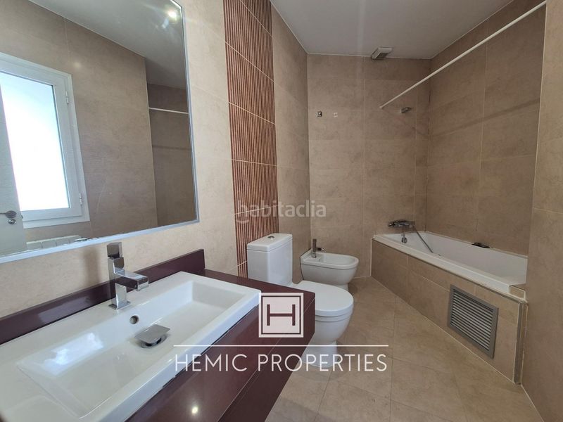 Foto 4ff4ba72-aec1-46a5-9cdd-baf31e3799de. Pis amb calefacció a Jerónimos Madrid