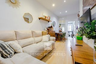 Apartament en Trafalgar. Apartamento en chamber� listo para entrar a vivir.