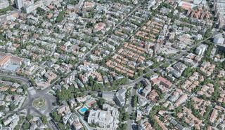 Maison jumelée à El Viso. Chalet en esquina completamente reformado en el viso