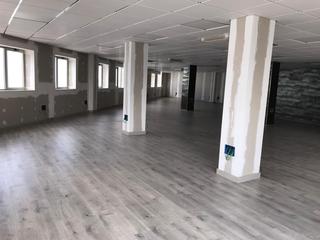 Bâtiment à usage industriel à Alcantarilla. Exclusiva propiedad industrial y de oficinas en venta en el polí