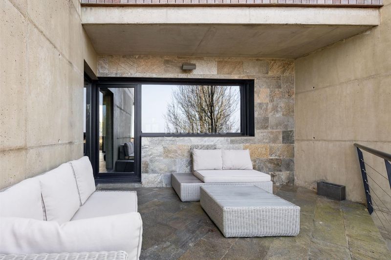 Foto 5b8dd5fa-5227-428c-a1ee-bab8eef91969. Chalet exclusiva villa de lujo en donostia con licencia turística con piscina, jardín y máximas prestaciones en Donostia - San Sebastián