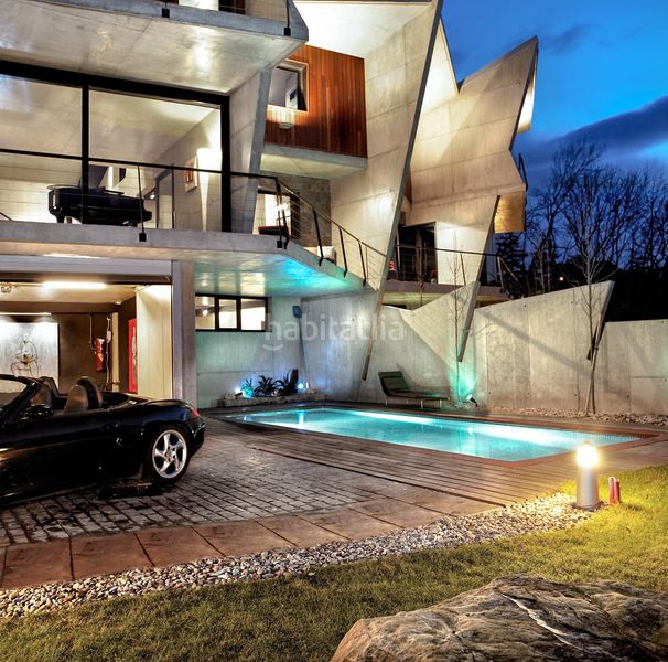 Foto 6cc42caa-e9d7-44fe-8c0c-43307781ed8b. Chalet exclusiva villa de lujo en donostia con licencia turística con piscina, jardín y máximas prestaciones en Donostia - San Sebastián