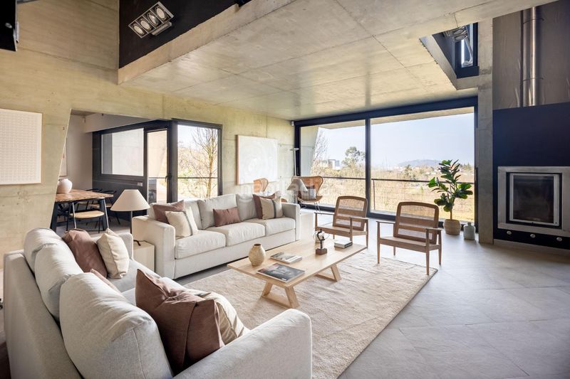 Foto 983b88f3-e296-40df-b402-6f67f26a6758. Chalet exclusiva villa de lujo en donostia con licencia turística con piscina, jardín y máximas prestaciones en Donostia - San Sebastián