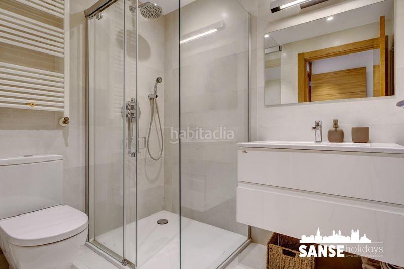 Foto 1d6e5fa5-f02f-479b-8d3d-8586e2faf8f5. Alquiler piso  en alquiler en calle hernani kalea 1 en Donostia - San Sebastián