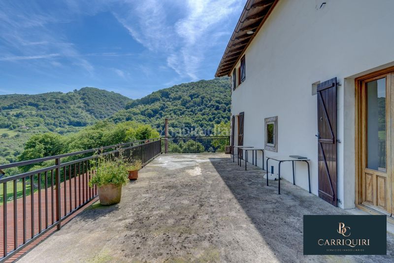 Foto cf4b3bbb-8e5e-4f08-aee2-deff0d94db5f. Casa a Oiz
