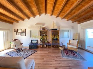Rent Semi detached house in Santa Margarida. Preciosa casa adosada con amarre