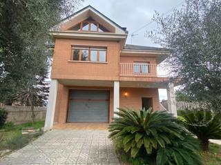 Casa a Canovelles. Magnífica casa a can duran