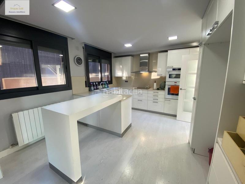 Foto 5f315dd1-e54b-4ade-bc92-525f7c8f3ce6. Casa con parcheggio in Roca del Vallès (La)