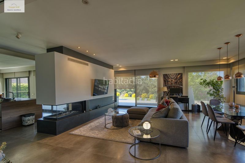Foto 775032ee-d581-47d9-8368-93406d46e2bc. Casa amb calefacció aparcament piscina a Roca del Vallès (La)