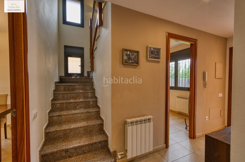Foto 133bec00-17fa-4944-a680-2306cab3b8bb. Casa amb calefacció aparcament a Roca del Vallès (La)