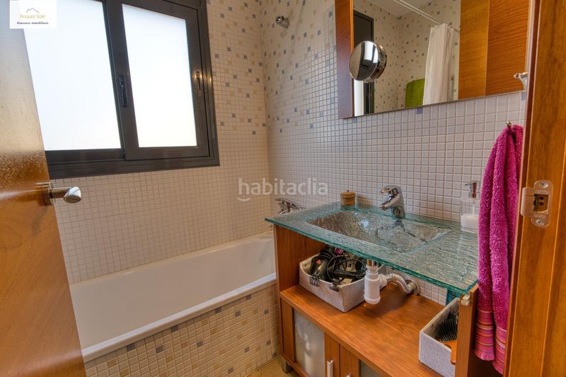 Foto 82c81d20-d693-47a5-944f-1b58d26857e3. Casa amb calefacció aparcament a Roca del Vallès (La)