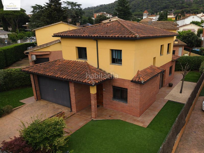 Foto e7dcfc7e-8fa5-47e1-802f-b986916b645f. Casa amb calefacció aparcament a Roca del Vallès (La)