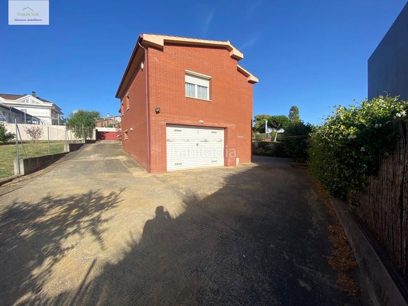 Foto f167b13e-8fc3-4dbd-8409-afba307ea56c. Casa amb calefacció aparcament a Roca del Vallès (La)