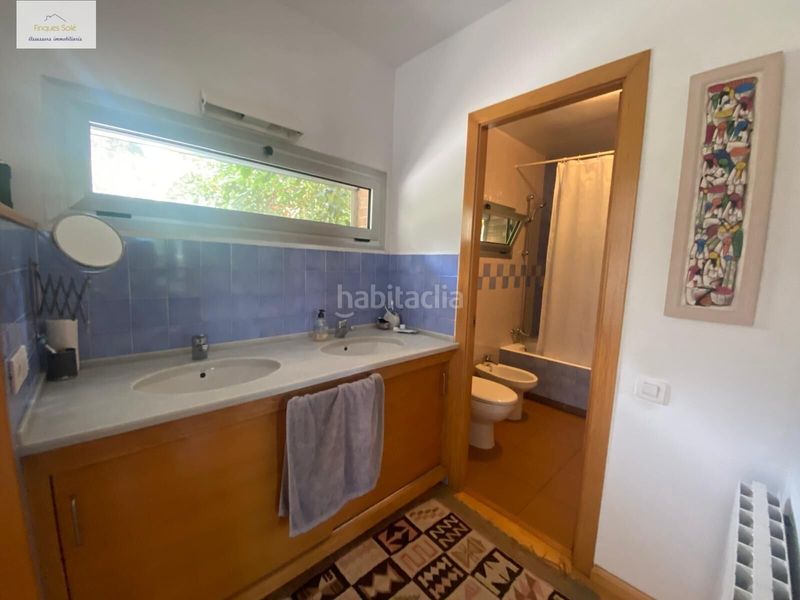 Foto 24be6326-34d3-4c80-bbef-443b85d275b0. Casa amb calefacció aparcament a Roca del Vallès (La)