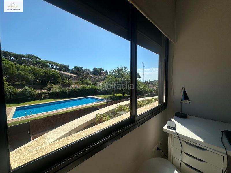Foto a5584f19-1ca7-465f-8d71-e3079cea7b5c. Casa adossada amb calefacció aparcament piscina a Cabrils