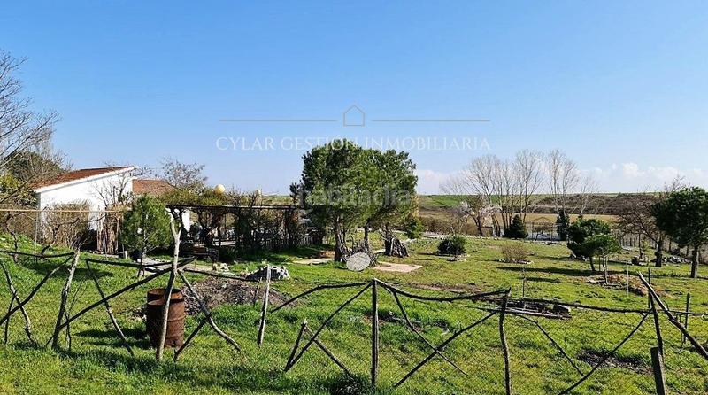 Foto 030e05be-5916-4153-b2eb-899c7c375b91. Casa con riscaldamento parcheggio in Villares de la Reina