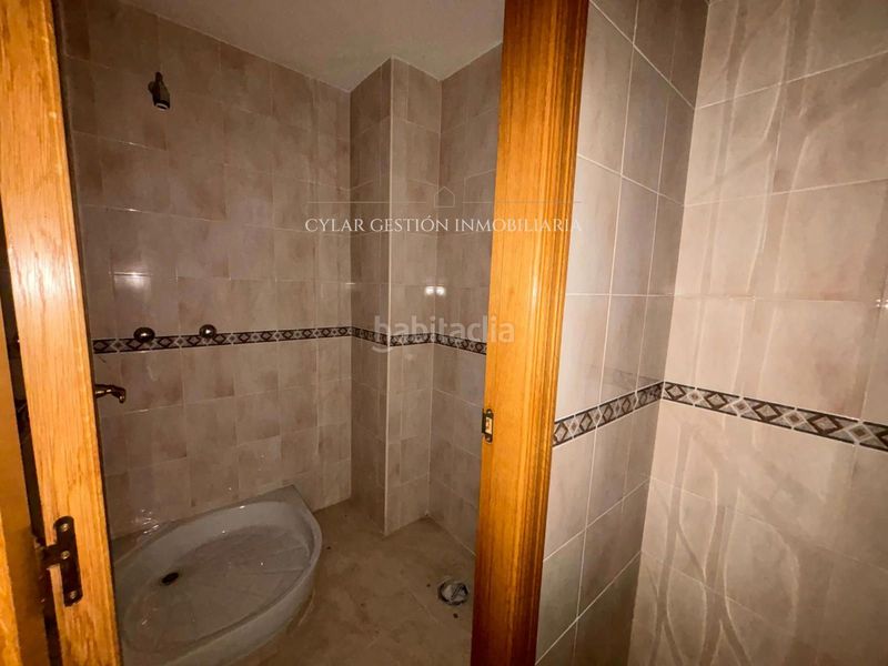 Foto 969931f8-aca3-4d09-8e80-261c12aeabcd. Local comercial a Santa Marta de Tormes