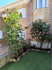 Maison jumelée  Cervantes. Chalet en venta en peñasolana ii en salamanca