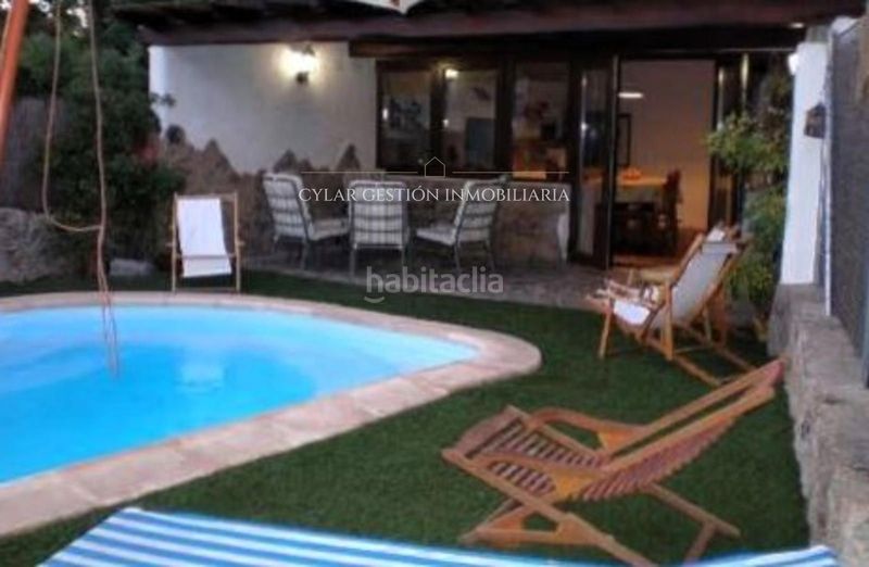 Foto 1335ab6a-376a-40b3-b101-8aeab43db568. Xalet amb calefacció aparcament piscina a Calzada de Béjar (La)