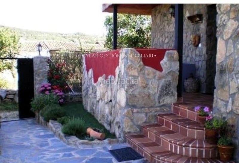 Foto 6c03b500-201c-4000-aabb-b850824a6197. Xalet amb calefacció aparcament piscina a Calzada de Béjar (La)