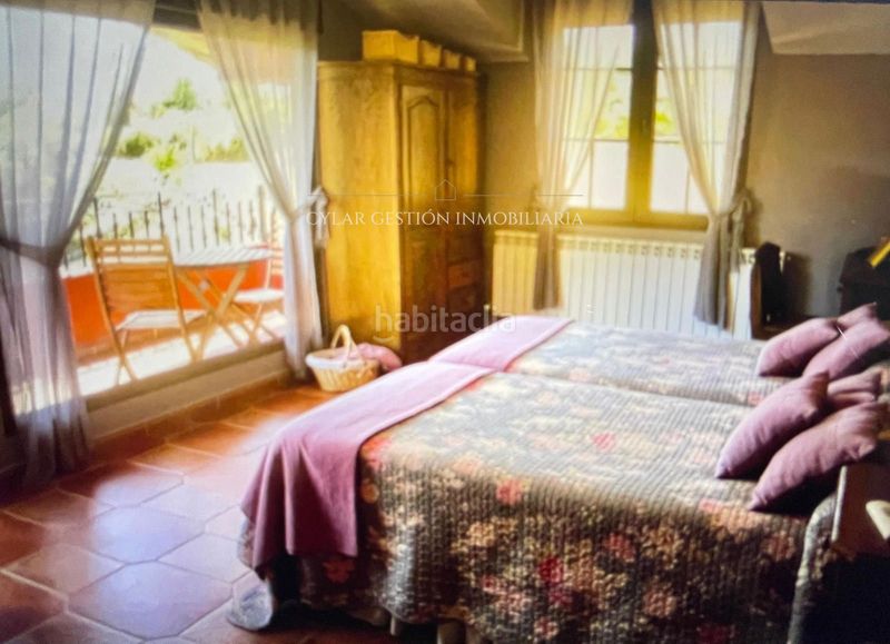 Foto c1a40141-403b-4ed8-9641-6dd4a0a291a2. Xalet amb calefacció aparcament piscina a Calzada de Béjar (La)