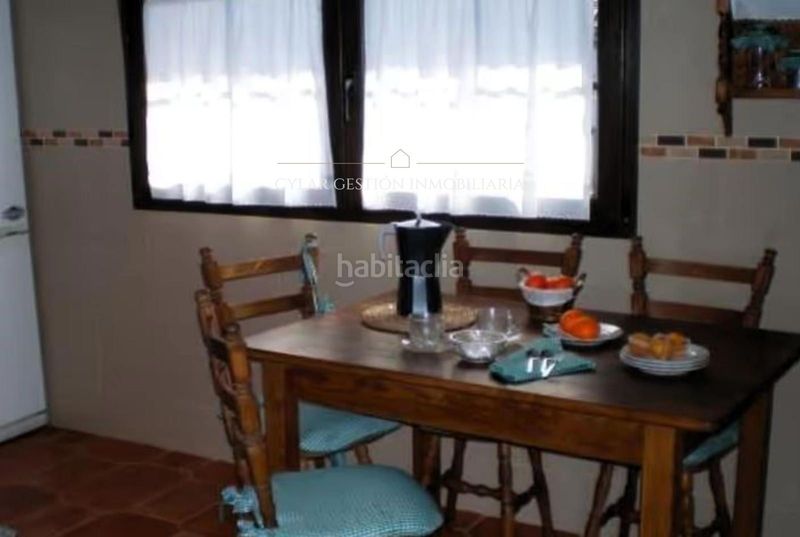 Foto e2bd2d34-198b-476d-b3f0-2e730b8140de. Xalet amb calefacció aparcament piscina a Calzada de Béjar (La)