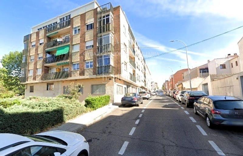 Foto d7dab91b-6a47-4566-b7ef-6104deabb4a9. Appartamento con riscaldamento in Barrio Blanco Salamanca