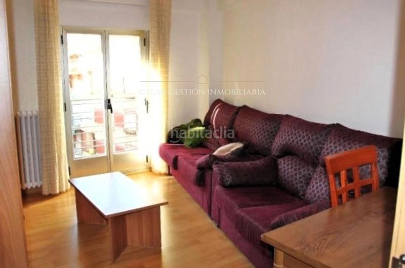 Foto 787431c4-e989-454f-adb4-4dfce23e3b30. Rent flat with heating in Carmelitas Salamanca