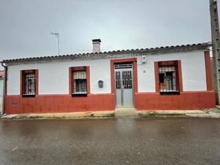Maison  Salamanca. Casa de pueblo con huerto en san pedro de rozados