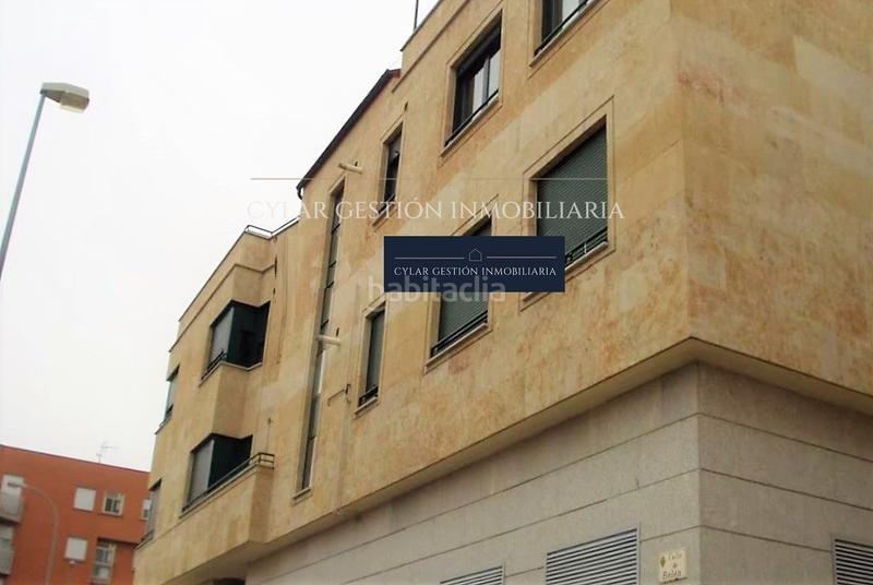 Foto 5b5f5485-b4ee-46c4-87b1-46f53944520d. Alquiler piso  en alquiler exclusivamente para funcionarios en el Barrio Blanco en Salamanca