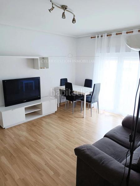 Foto b2c2c9fb-4898-4192-a1c7-4d6788e8f739. Location appartement avec chauffage dans Vidal Salamanca