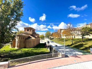 Lloguer Pis  Santiago. Alquiler de apartamento al lado de la casa lis
