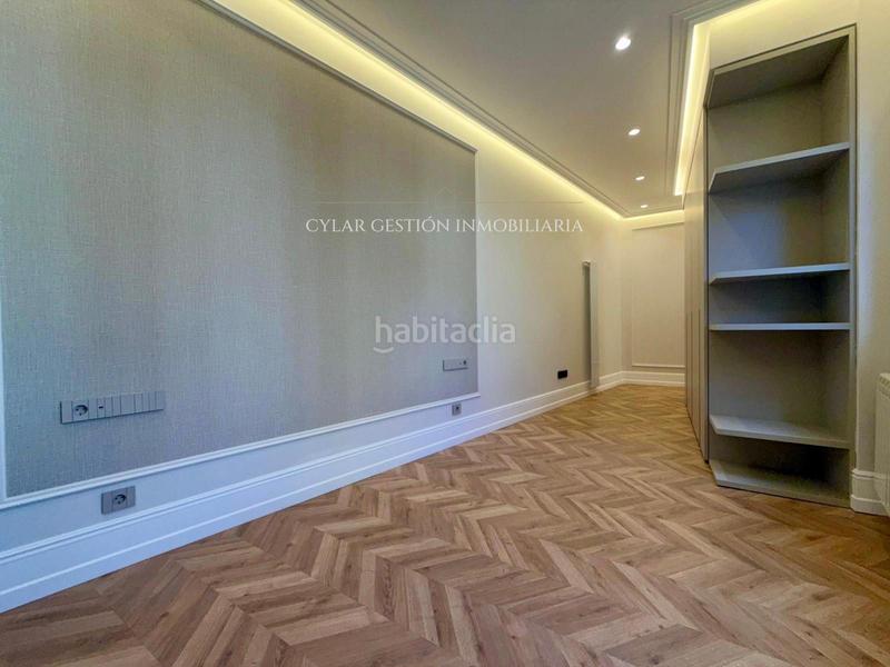 Foto 3929be44-a886-4a3c-aa08-5c951552e946. Etagenwohnung mit heizung in Centro Salamanca