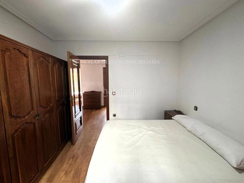 Foto a2e94819-76d8-4626-be36-53ea1c00edb9. Alquiler piso  en alquiler en calle doctor jaime vera en Salamanca