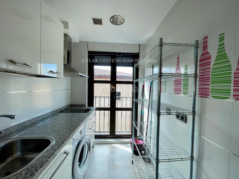 Foto d4f8cecc-d57b-4f9c-bb82-5d3a154787c0. Rent flat with heating in Universidad - Tenerías Salamanca