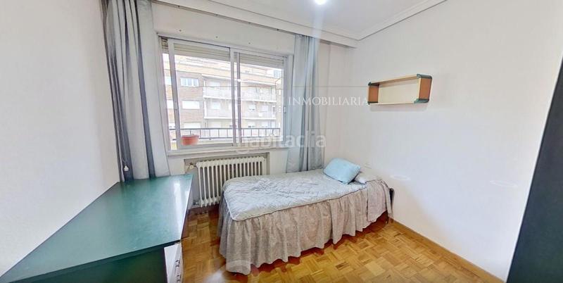 Foto 03489226-fba4-4850-a61d-3c54b1f04c84. Flat with heating in Carmelitas Salamanca