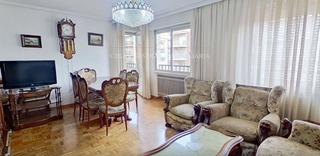 Pis  Portugal, de. Piso muy amplio en venta en la avenida portugal en salamanca