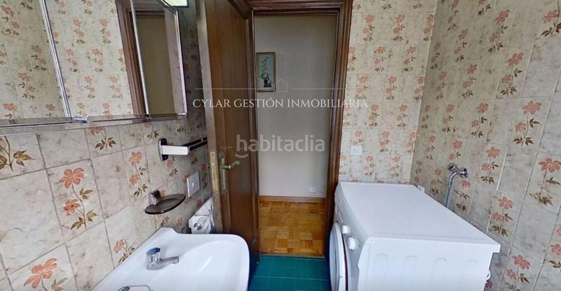 Foto c5178f7c-b156-4cb2-92cd-da907744cfca. Flat with heating in Carmelitas Salamanca