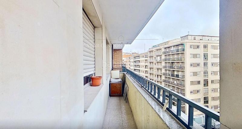 Foto dfc2675d-768e-41e7-b4c5-470f35644944. Flat with heating in Carmelitas Salamanca